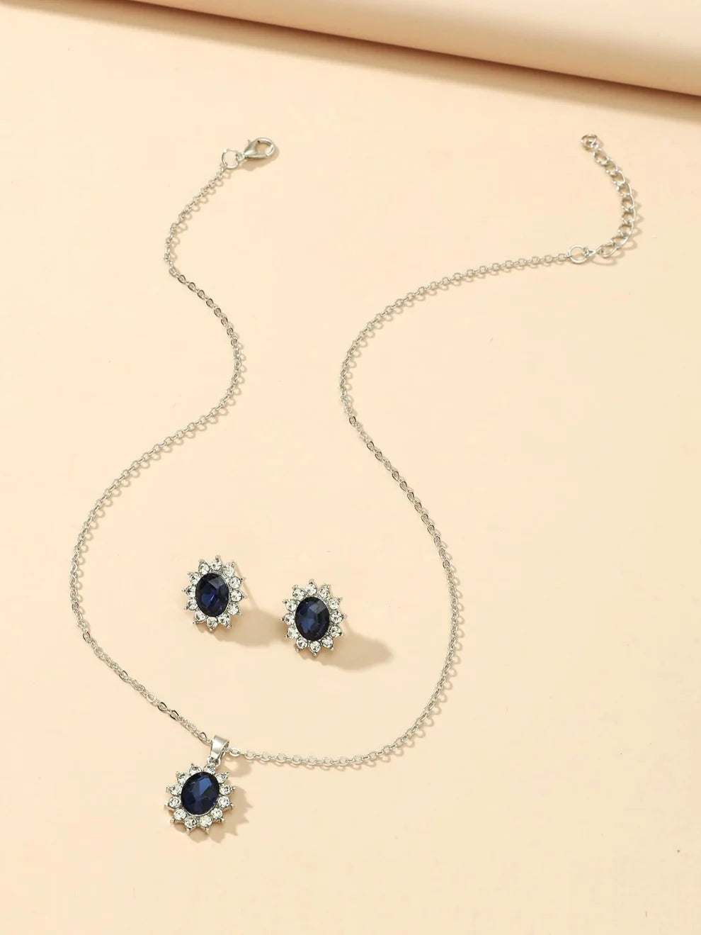 UNI-10445 - Crystal Diamond Silver - Jewelry Set