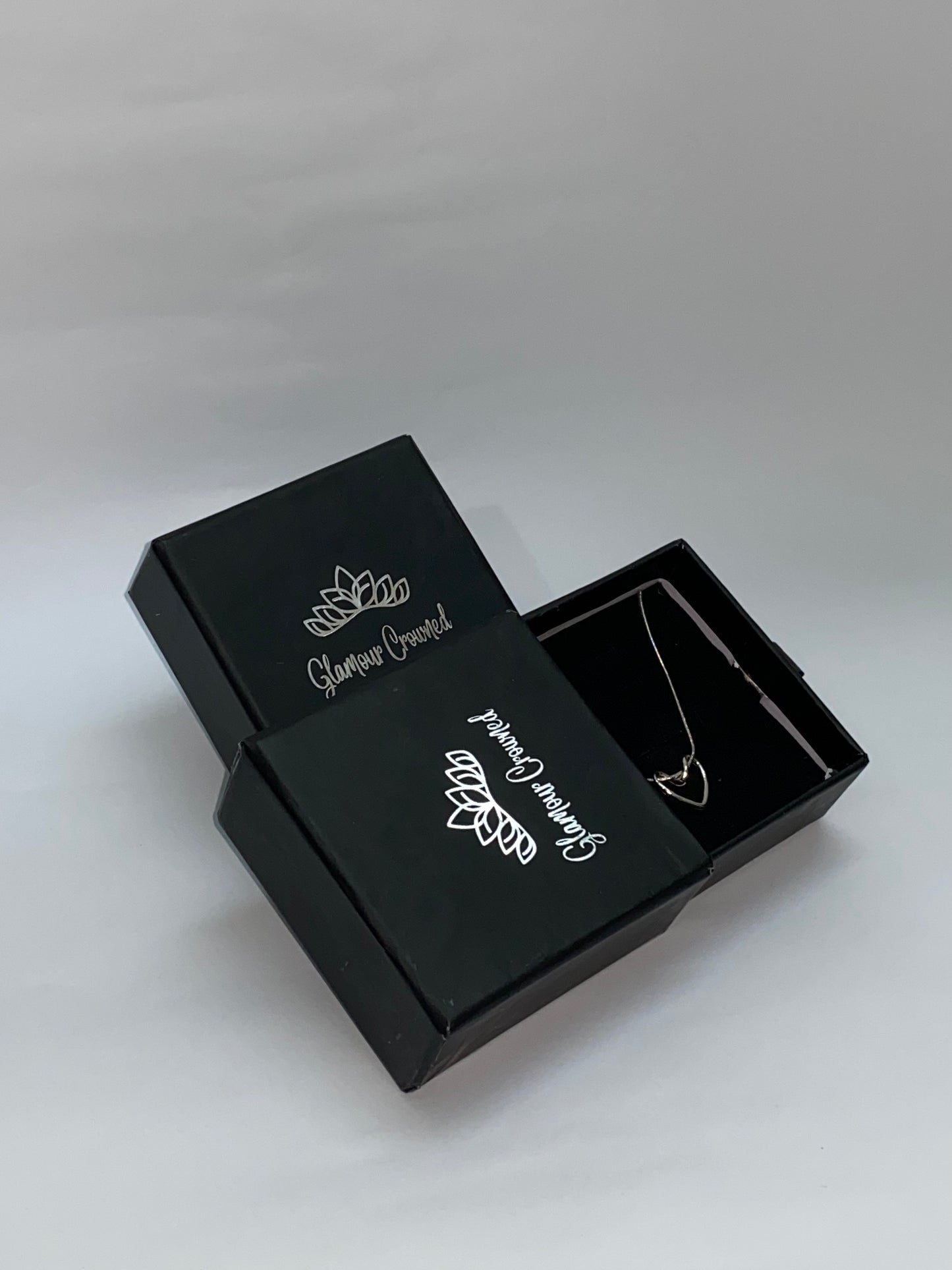 UNI-10255-Silver Heart-Necklace